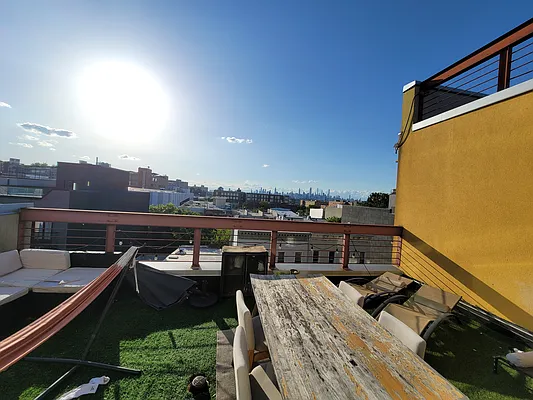 Rented by Garden Management | media 22