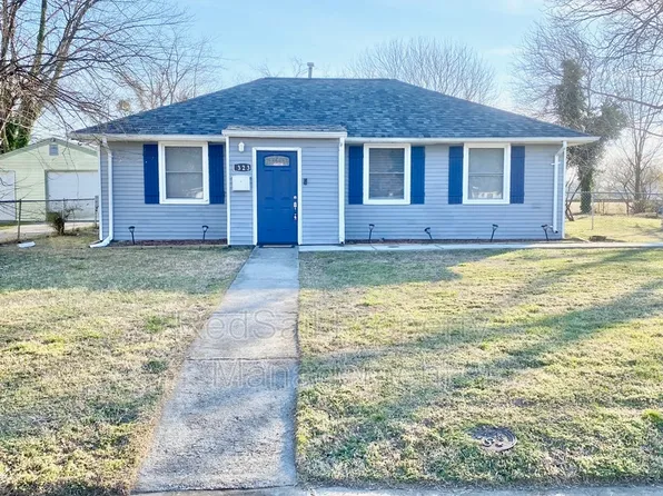 323 Roane Dr, Hampton, VA 23669