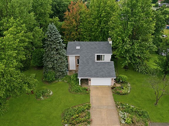 2nd image of 24605 S Stone Ridge Ln