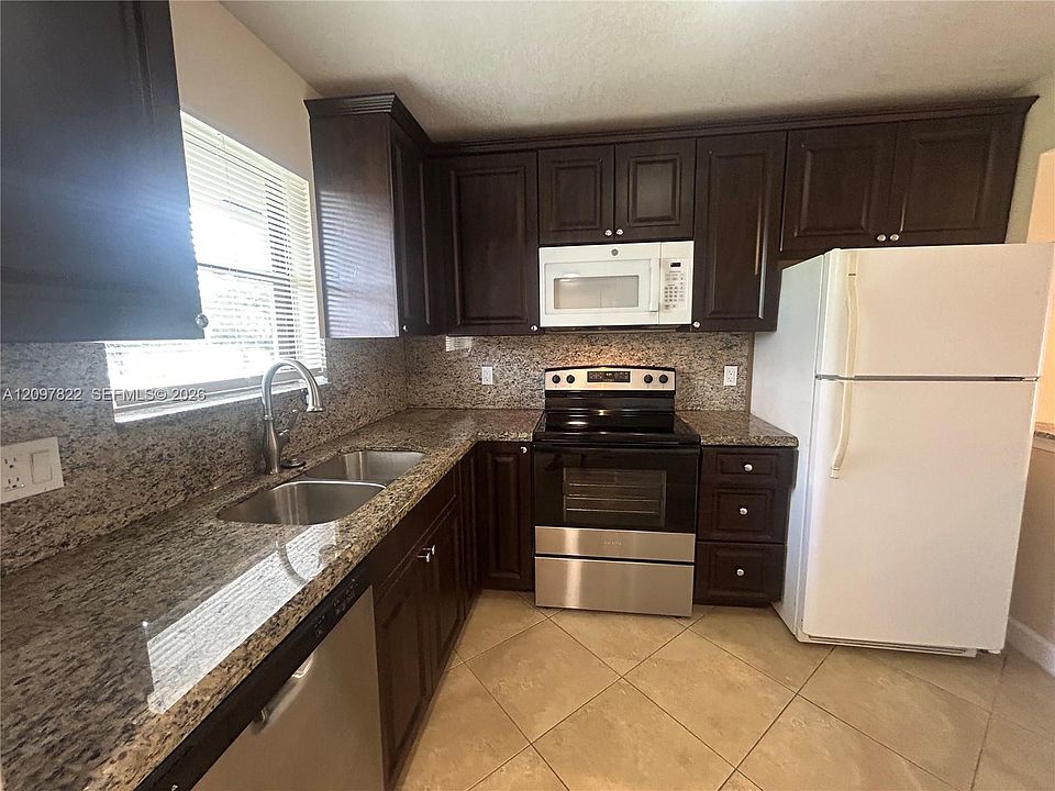 1st image of 21915 Lake Forest Cir APT 202