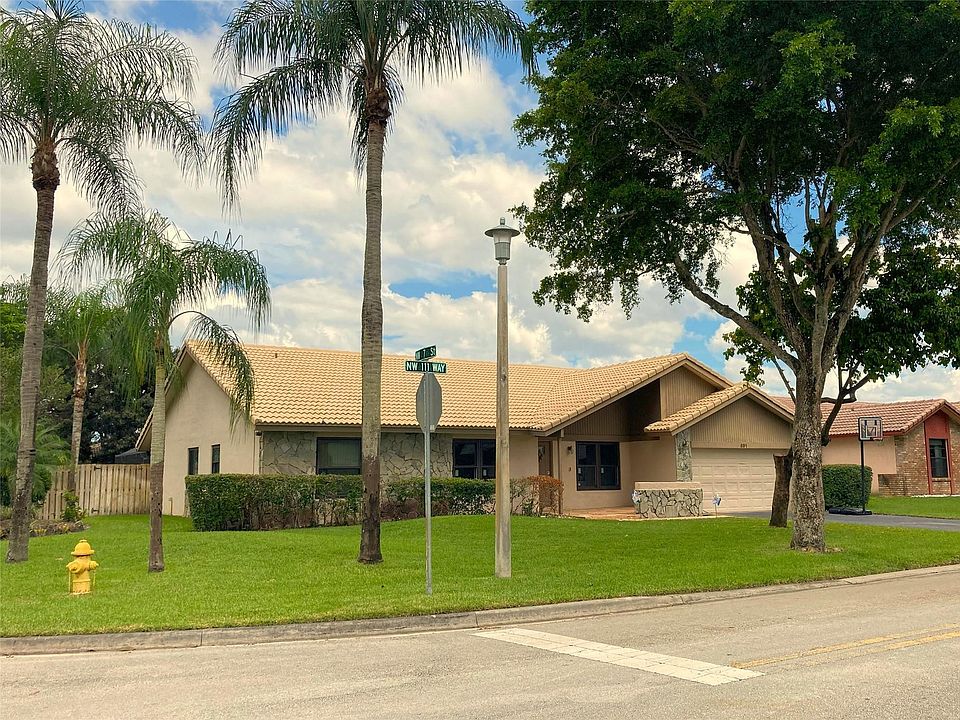 1st image of 691 NW 111th Way