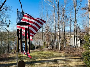 11 Rock Hill Rd, Hiawassee, GA 30546