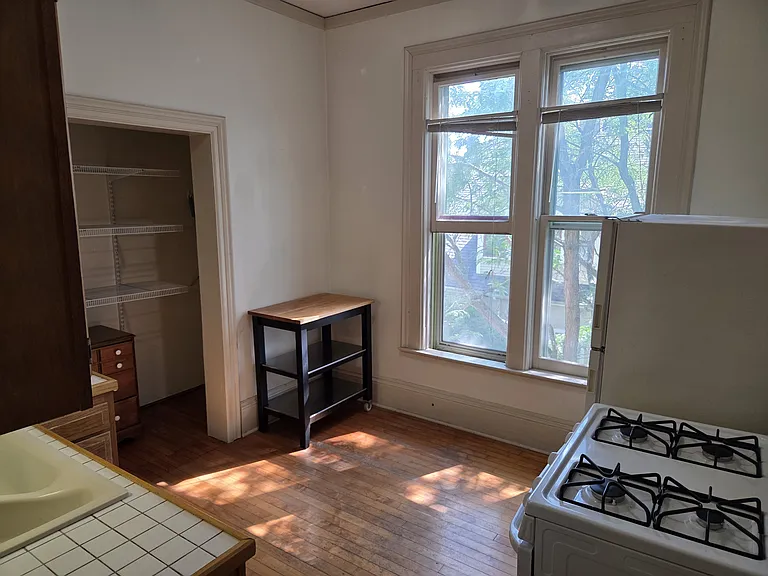 807 Ferris Ct #3 — Photo 3