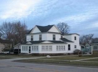 517 Walworth St, Genoa City, WI 53128
