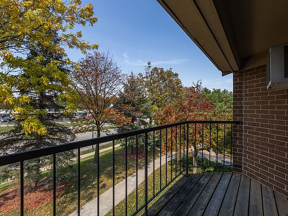 2nd image of 4419 S Greenridge Cir #4419
