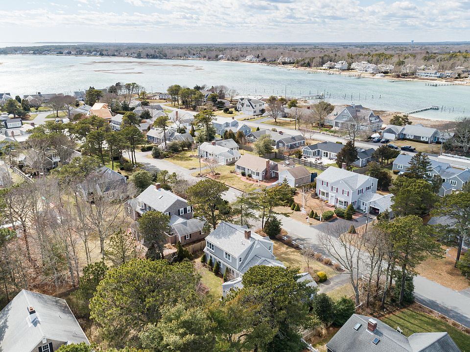 55 Garfield Lane, West Dennis, MA 02670 Zillow