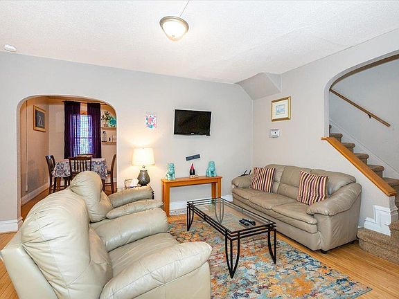 4th image of 1810 Lackawanna Ave