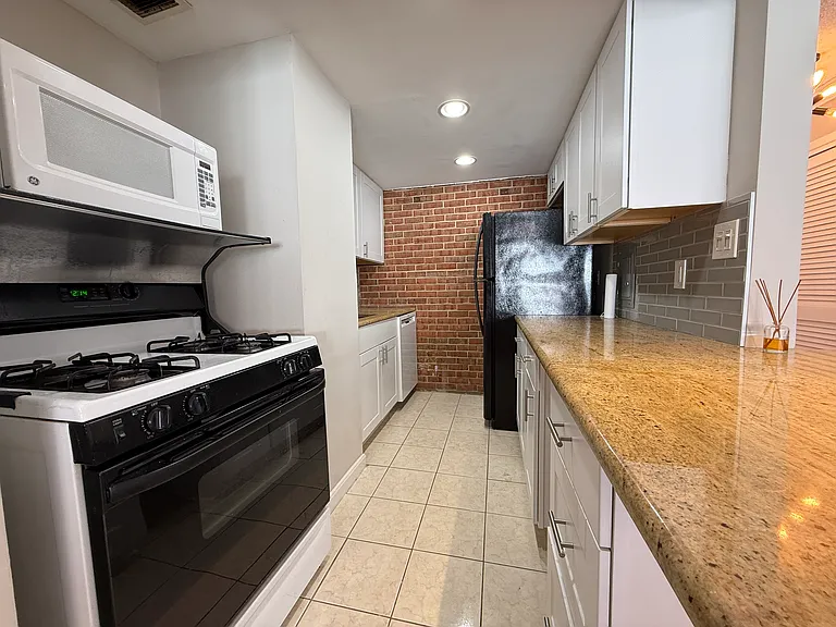 5353 Columbia Pike #310 — Photo 5