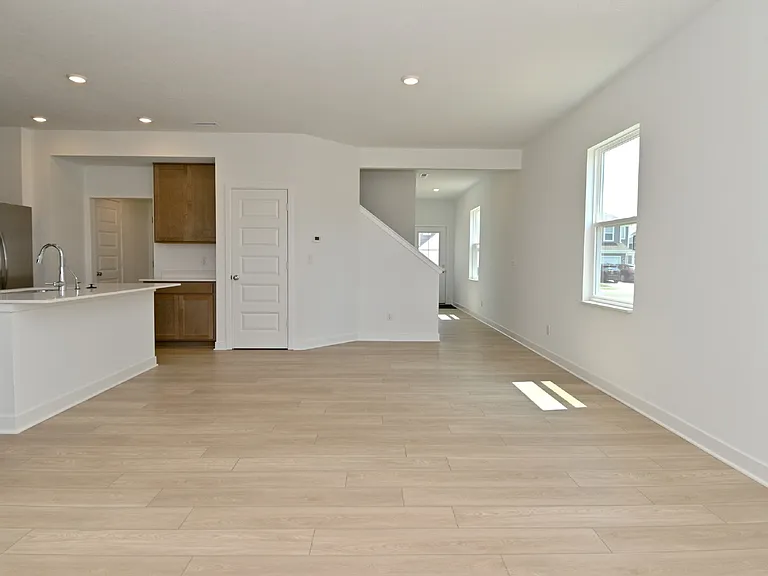 8118 Ridge Line Dr — Photo 10