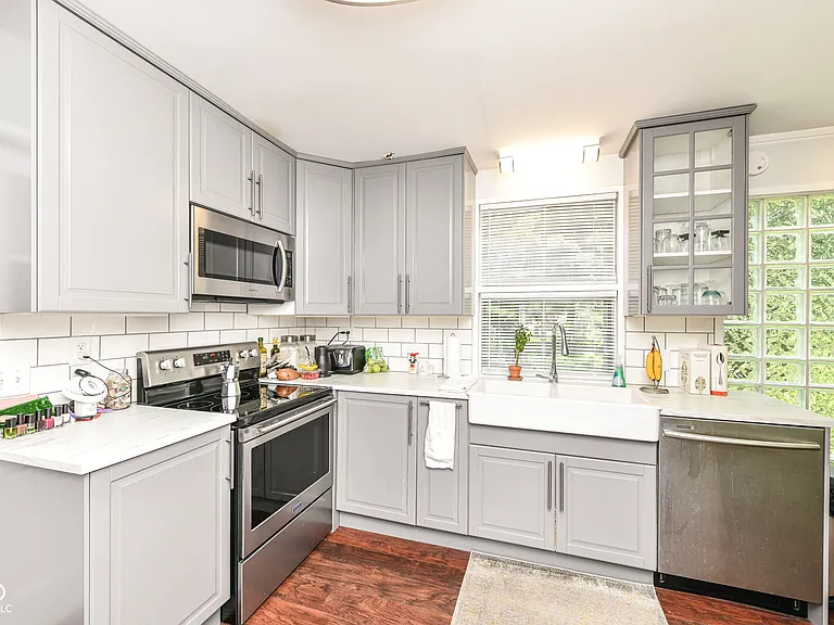 1220 Oak Ridge Dr — Photo 10
