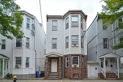 110 Everett Street - 2 — Photo 2