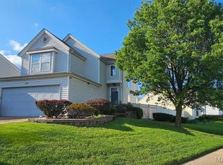 2829 Liberty Landing Ct, Florissant, MO 63033