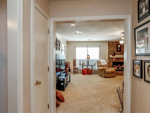 5th image of 1206 Cedar Cir