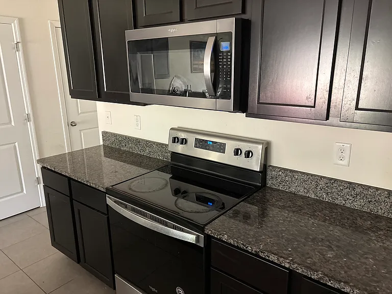 9132 Water Chestnut Dr — Photo 4