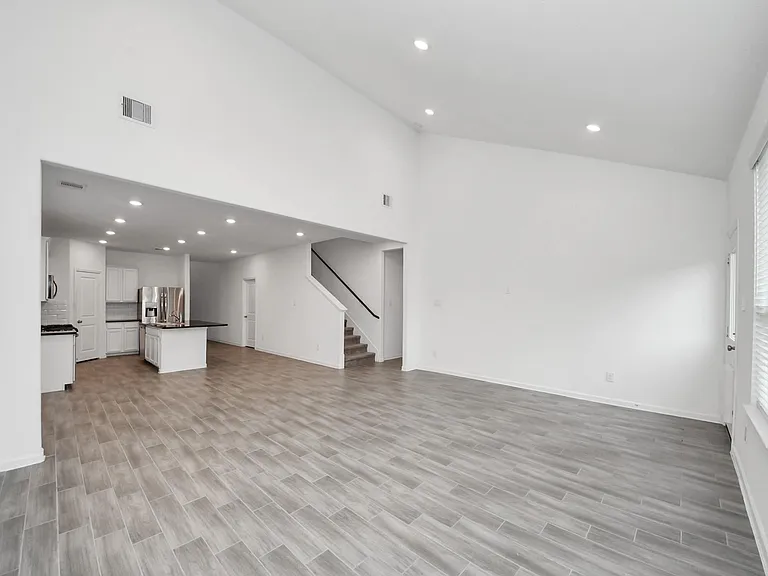 7214 Cordgrass Prairie Ln — Photo 15