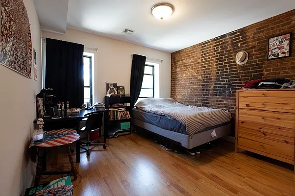 Rented by Block & Lot Real Estate | media 11