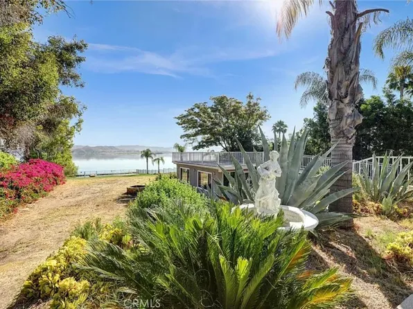 17320 Grand Ave, Lake Elsinore, CA 92530