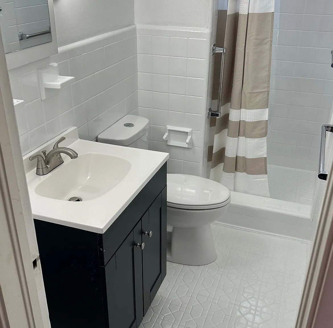 3 bed, 1450 sqft, $1,950 — Photo 4