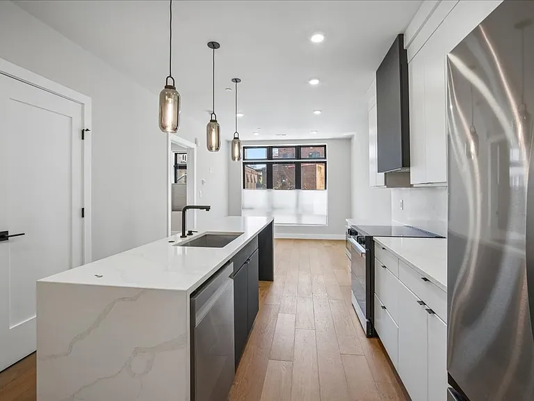1208 M St NW #22 — Photo 3