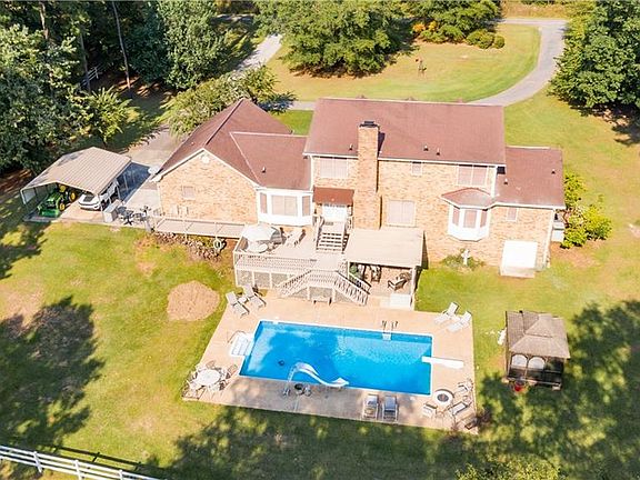4th image of 11324 Monticello Dr
