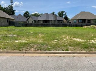 2318 Pinnacle Cir, Tyler, TX 75703