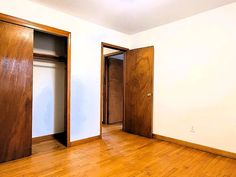 6711 Caribbean Ln — Photo 25