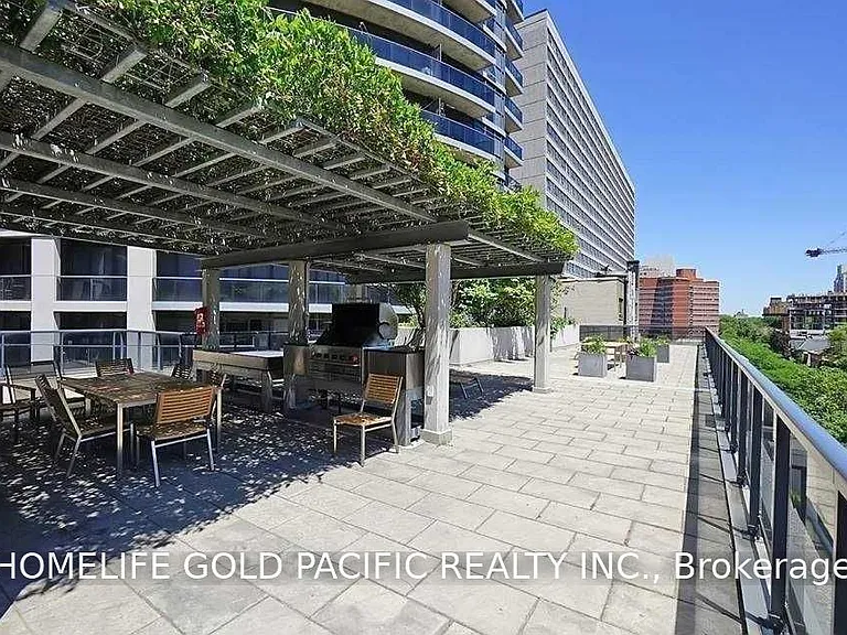 21 Carlton St #1108 — Photo 10
