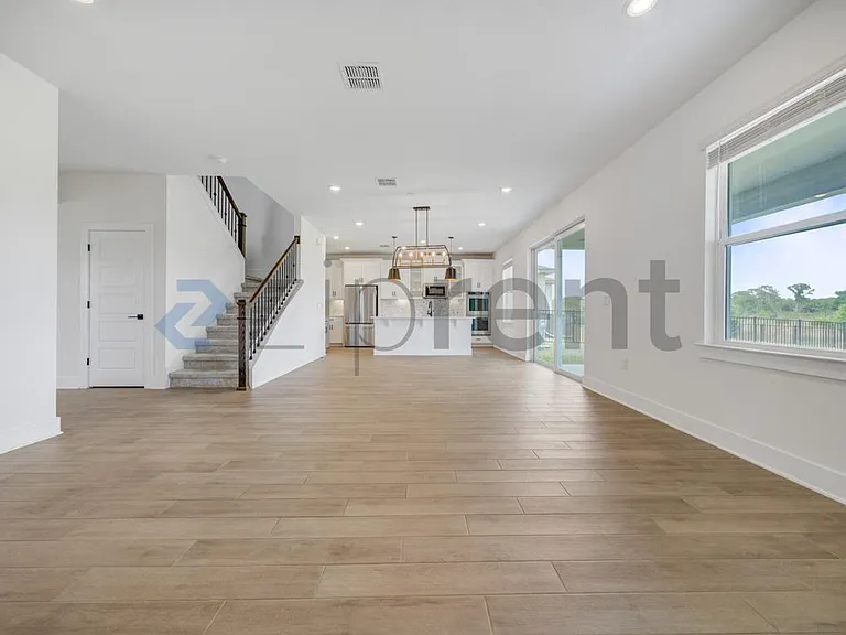 534 Sun Chaser Dr — Photo 15