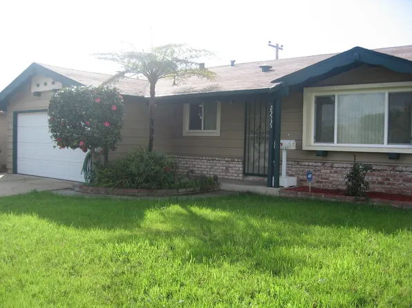 25535 Calaroga Ave, Hayward, CA 94545