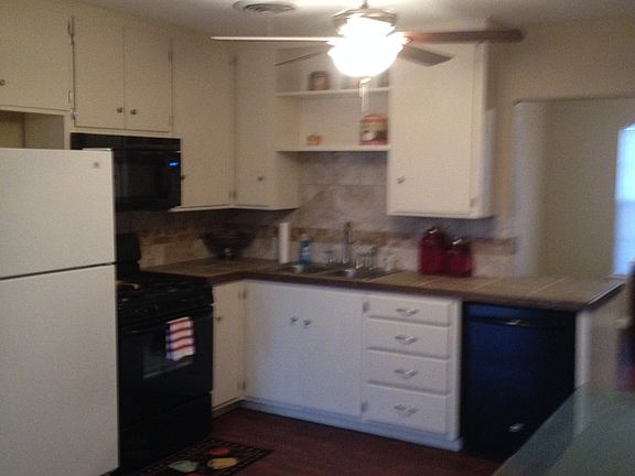 3rd image of 2809 S. 22nd