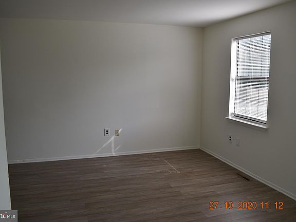 4th image of 101 Channing Dr