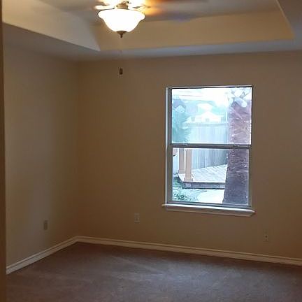 5th image of 13921 Lighthouse Dr