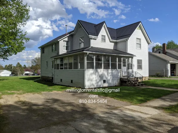 6029 3rd St APT 3, Mayville, MI 48744