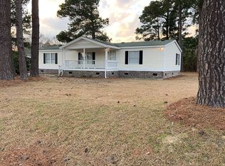 126 Albacore Rd, Bonneau, SC 29431