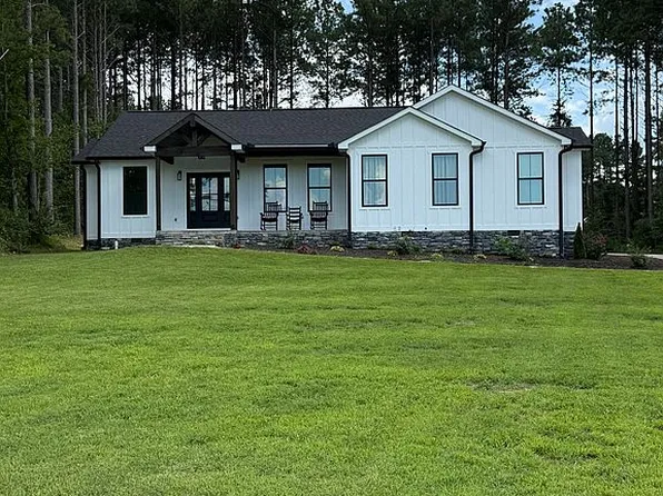 825 Bell Loop, Chatsworth, GA 30705