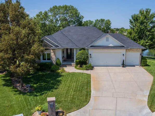 1729 S Triple Crown Ct, Wichita, KS 67230