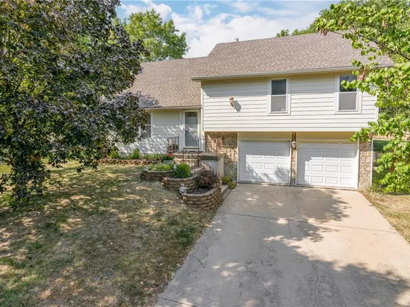 15110 W 82nd Ter, Lenexa, KS 66219