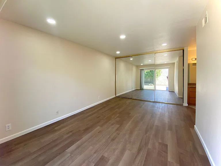 33025 Calistoga St — Photo 23