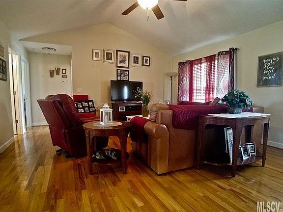 4th image of 1334 Gallatin Ln