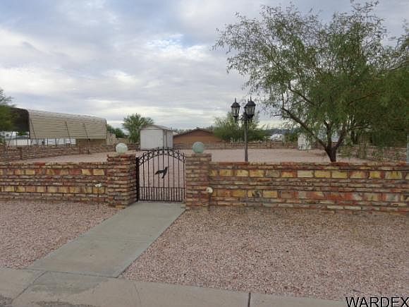 2nd image of 49569 Opal Ave