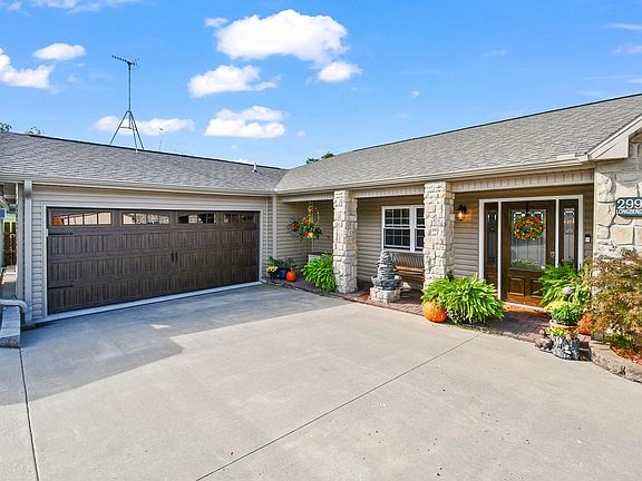 2nd image of 2999 Longbend Road