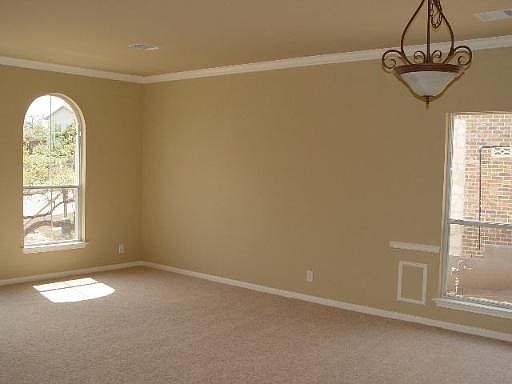 2nd image of 10127 Winton Park