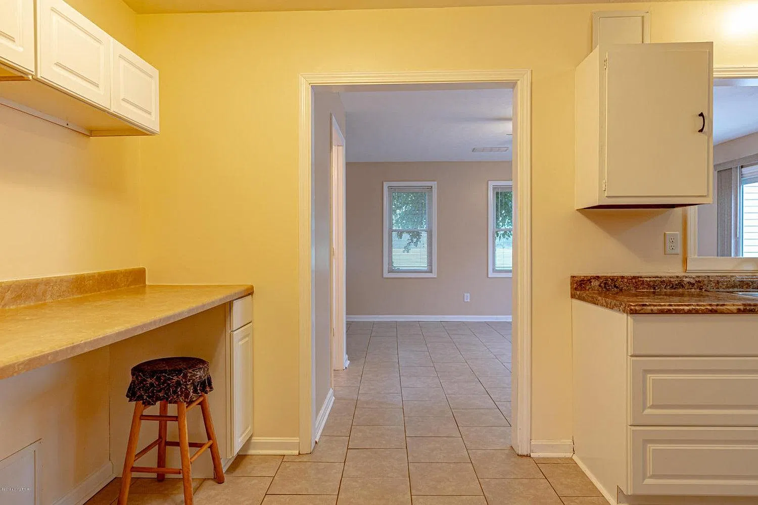 3 bed, 1.5 bath, 1544 sqft, $1,650 — Photo 4