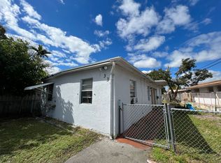 330 Phippen Waiters Rd #B, Dania Beach, FL 33004