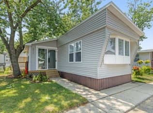 852 Tarpon St SW, Wyoming, MI 49509