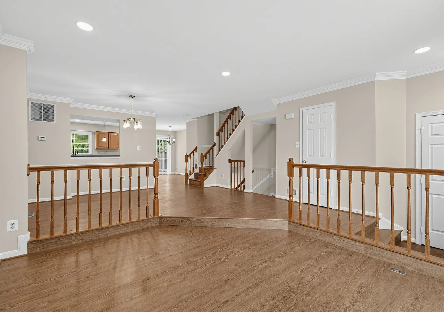 Beautifully Updated Home in the West Springfield High School Pyramid! — Photo 3