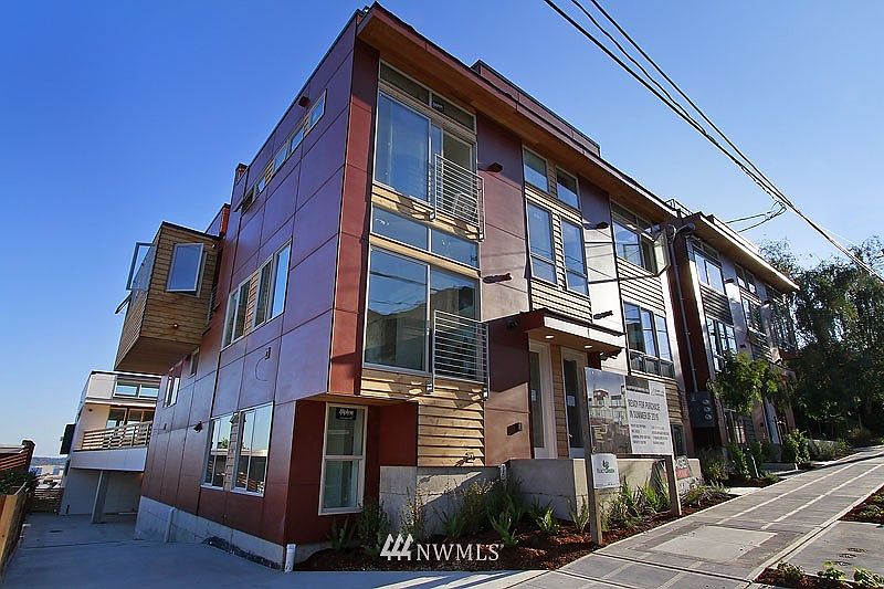 1st image of 321 A W Olympic Place