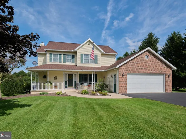 1001 W Springfield Dr, Bellefonte, PA 16823