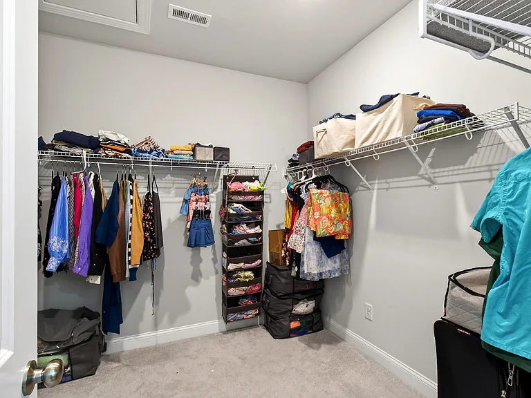 125 Fairport Ln — Photo 37