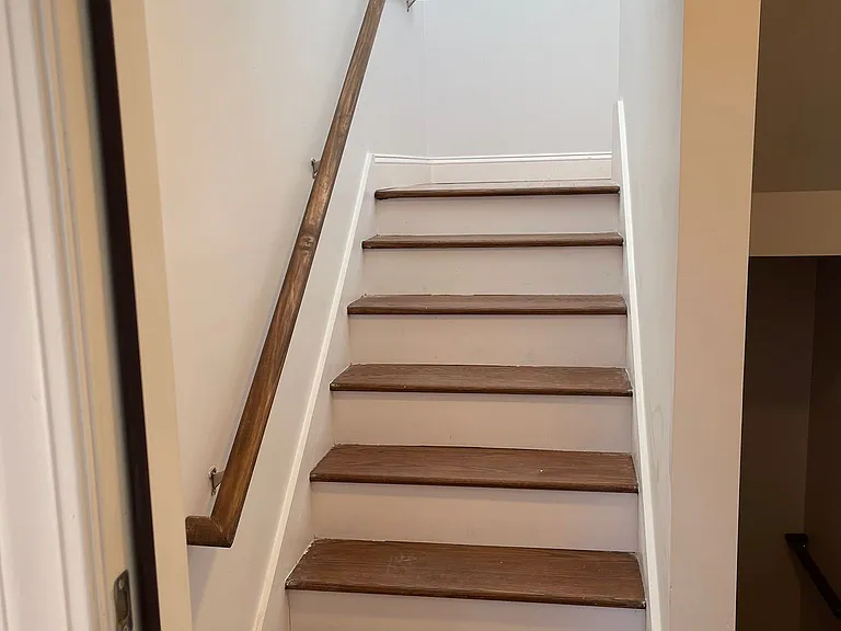 472 Friendship St #B — Photo 28